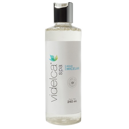 Agua micelar